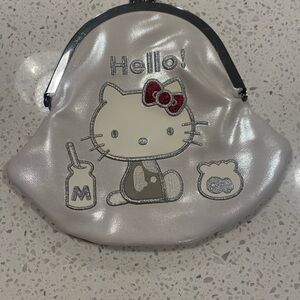 Hello Kitty Silver white 40th Anniversary milk money coin purse